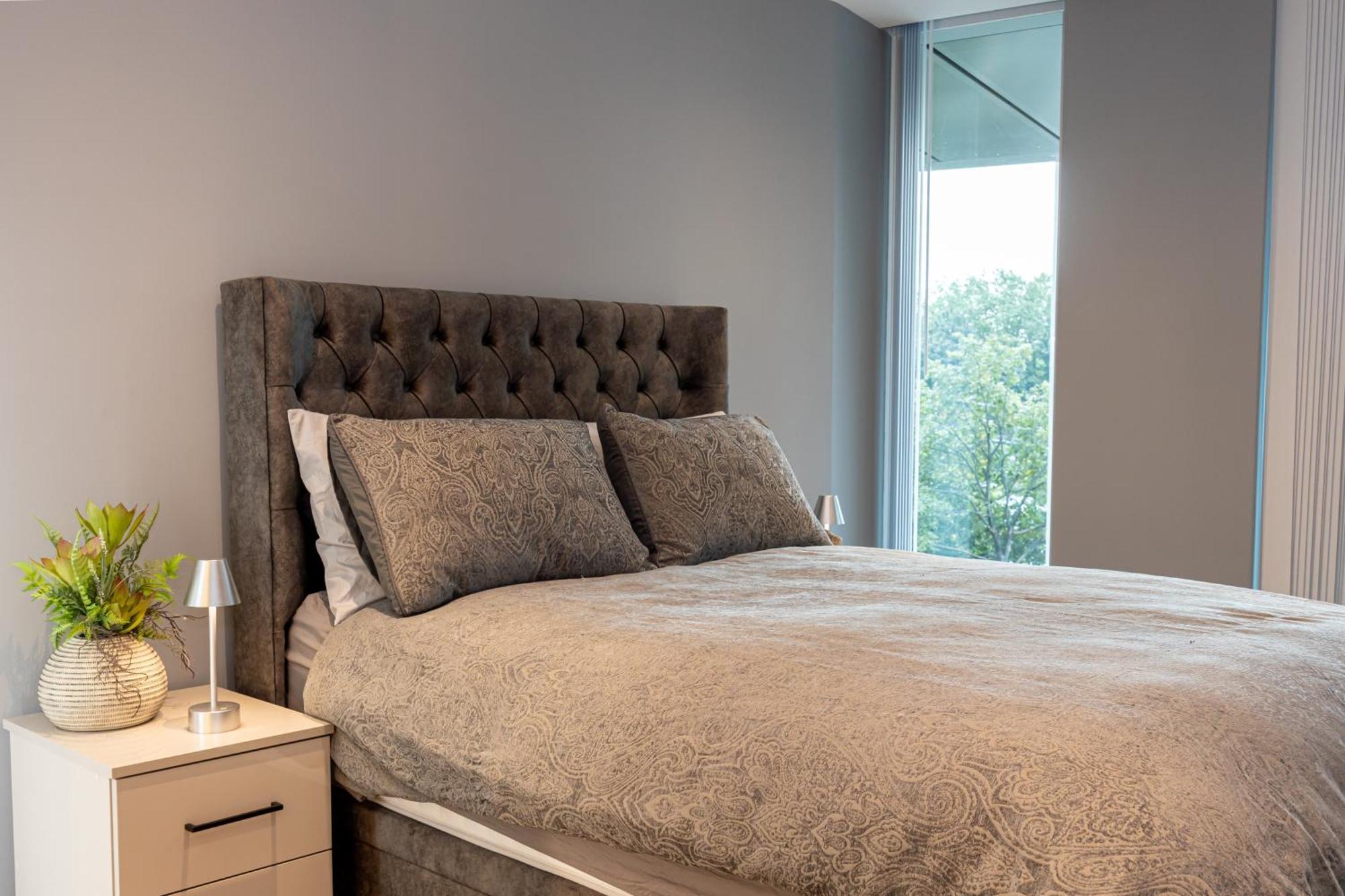 City Centre Luxury Apartment In Deansgate Манчестър Екстериор снимка